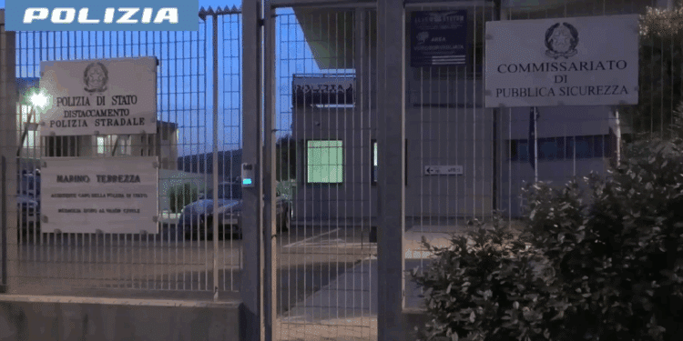 Siniscola, camminava sola sulla Ss 131: la polizia soccorre una tredicenne