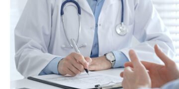 Sanità, piano straordinario delle assunzioni per 1000 infermieri e 500 medici in Sardegna