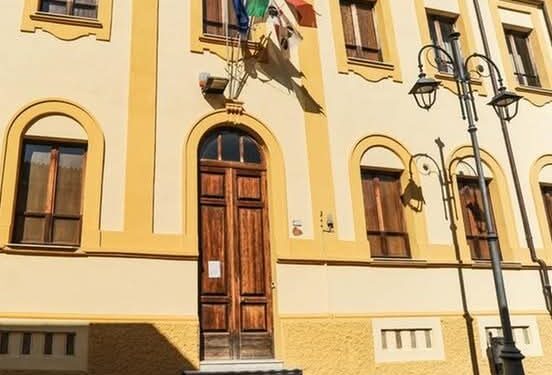 Siliqua, vietate le riprese del Consiglio comunale: minoranza all’attacco