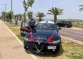 Tentato furto al Poetto: due Carabinieri fuori servizio bloccano un 26enne mentre ruba uno zaino