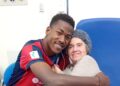 Il dolce saluto a Yael da una sua fan: “Vorrei tenerti la mano, ce la farai”