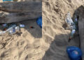 Chia deturpata dai vandali: bottiglie e cartacce sulla spiaggia di Su Giudeu