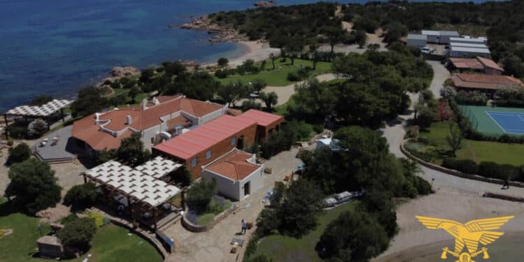 Cala Finanza, blitz della Forestale a Loiri Porto San Paolo: sequestrati Villa Joy e altri edifici