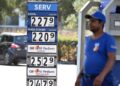 Carburante super lusso, il taglio delle accise c’è ma non si vede: continua la folle corsa dei prezzi in Sardegna