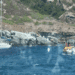 Bosa, barca a vela in avaria rischia di schiantarsi sugli scogli a Cala Rapina: intervento della Guardia costiera