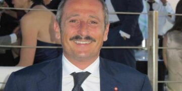 Piazza del Carmine, Claudio Cugusi ricorda il pickleball e lancia una nuova visione per Cagliari: “Da ‘Stampace’ alla ‘Marina’, una città viva”