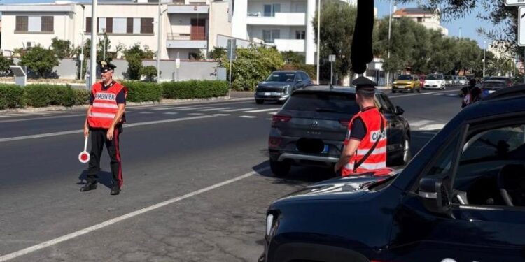 Cocaina e hashish pronti da spacciare, segnalati due giovani a Villacidro