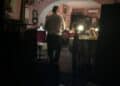 Cagliari, Marina al buio nel pieno della cena: blackout paralizza i ristoranti, clienti in strada e cucine ferme (VIDEO)