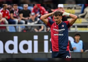 Cagliari, esplode la rabbia dei tifosi sui social per il caso Esposito