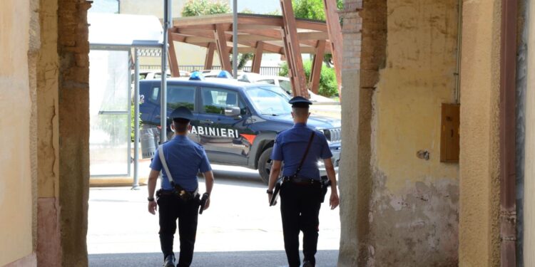 Continue richieste di denaro per debiti di droga e gioco d’azzardo: un arresto a Cagliari