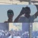 Cagliari, l’ultimo saluto a Gabriele e Filippo tra lacrime, musica e fumogeni (VIDEO)