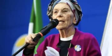 Emma Bonino trasportata  d’urgenza in ospedale: è grave