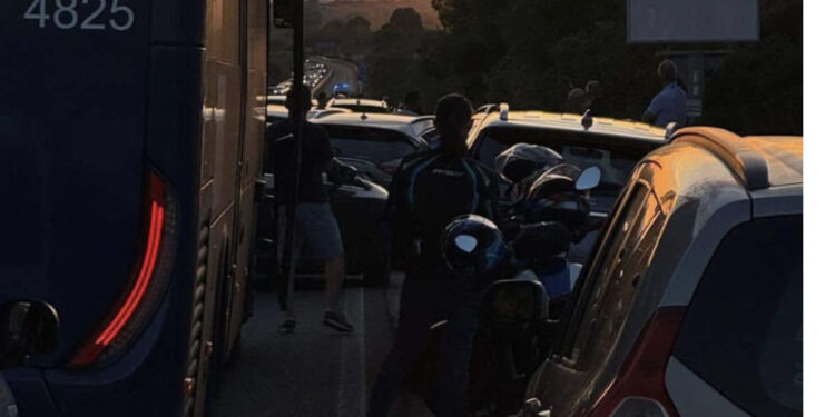 Siliqua, incidente lungo la 130: strada bloccata