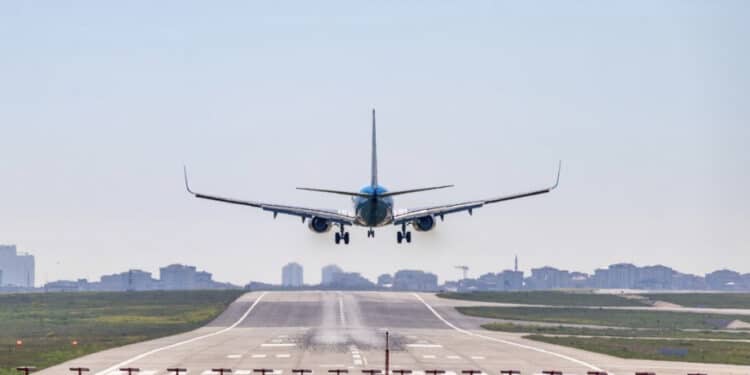Continuità territoriale aerea, dalla Regione Sardegna 10 milioni per gli extra costi del Jet Fuel