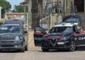 Spedizione punitiva contro i migranti a Monastir, una lite dietro l’aggressione con bastoni e spranghe: 6 denunciati