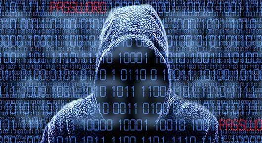Hackerato il WhatsApp del consigliere regionale Andrea Piras: “Foto a sfondo sessuale e immagini oscene”