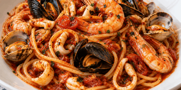 La cultura nel piatto: spaghetti allo scoglio in Autunno