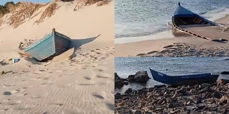 Sbarchi dei migranti senza sosta e in spiaggia un cimitero di barchini: tra Teulada e Porto Pino decine di imbarcazioni incastrate