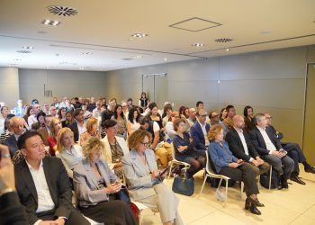 Turismo, la Cina scopre la Sardegna: con la campagna Huawei prenotazioni online più che raddoppiate