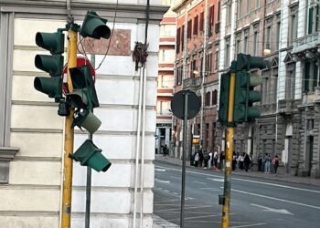 Cagliari, semafori di via Roma in tilt: pesanti ripercussioni sul traffico