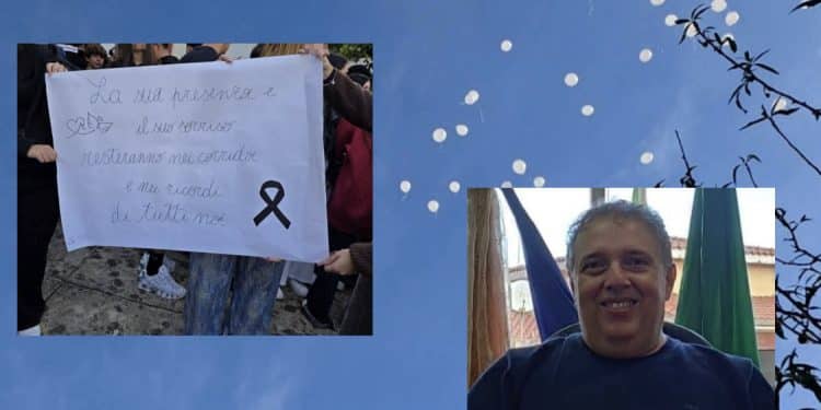 Guspini, il Buonarroti Volta saluta il suo dirigente Mauro Canu con striscioni e palloncini: “Per sempre con noi”