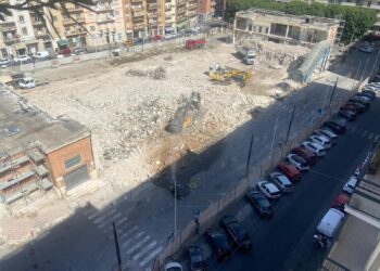 Cagliari, i tempi del nuovo mercato di San Benedetto preoccupano i boxisti: vertice in Comune